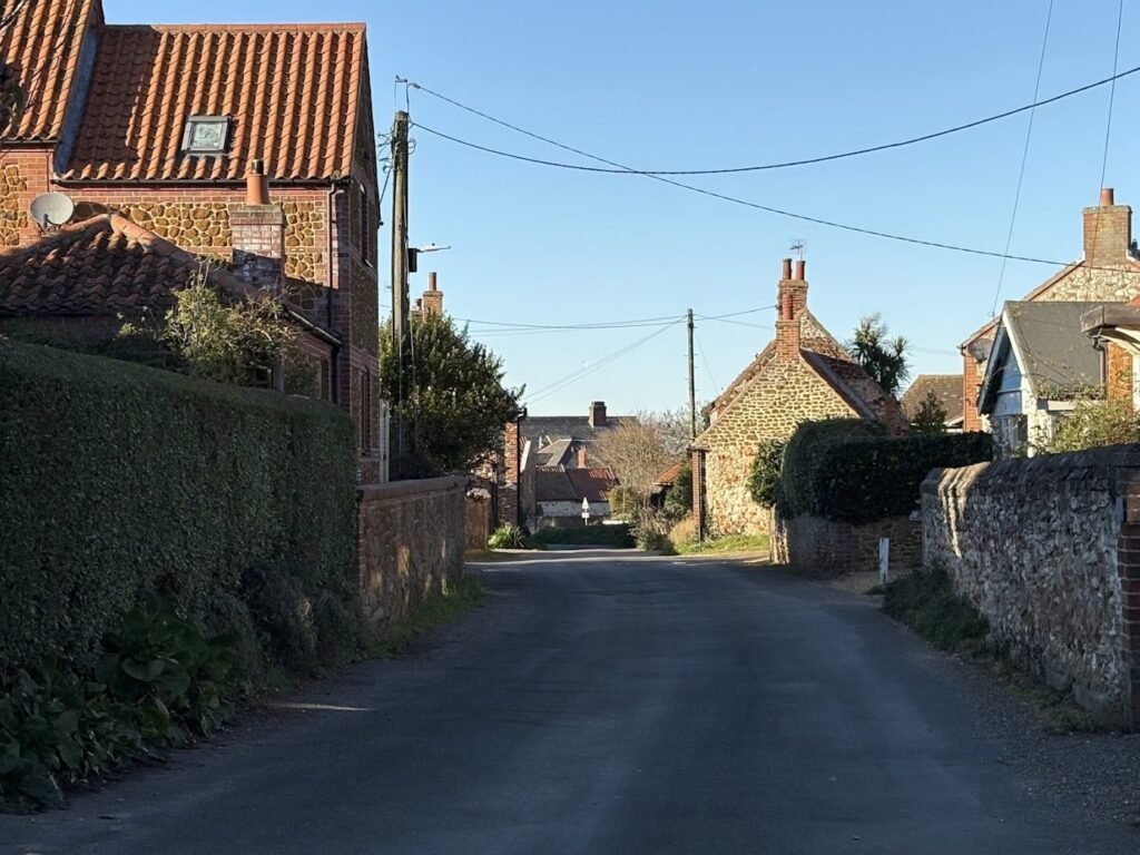 Walk down to the Old Barn in Hunstanton