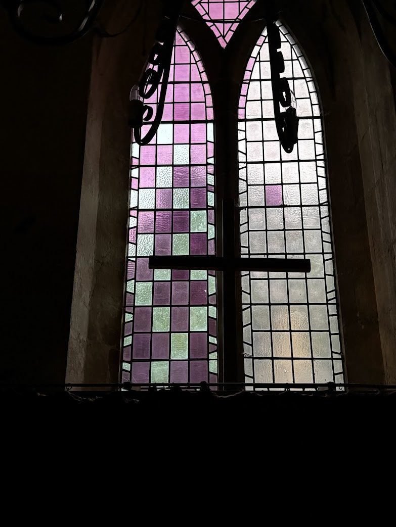 Church in Snettisham has oldest stained glass windows in England.